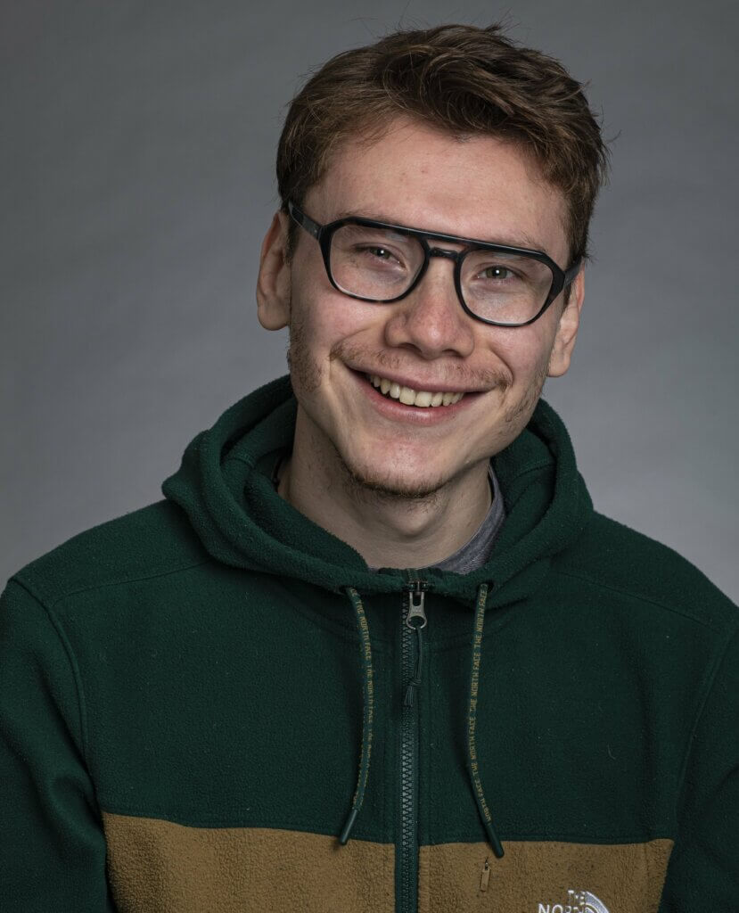 PortraitBild_EmilioSkarwan-min